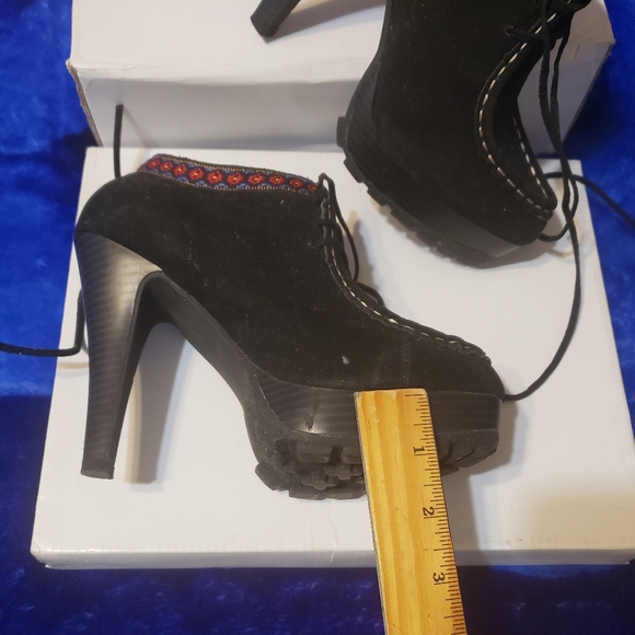NIB platform booties - Picture 5 of 8